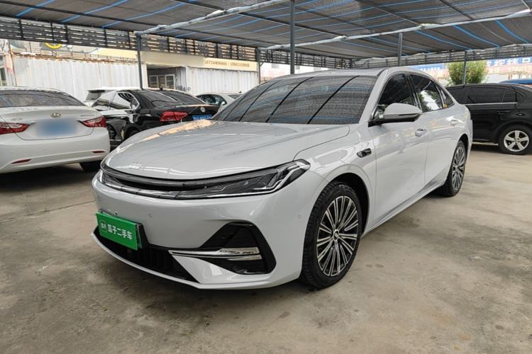 Geely Galaxy A7 2026 Model EM-i 235 km Starship Edition