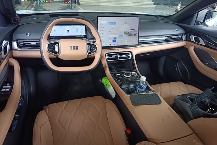 Used Geely Galaxy A7 2026 Model EM-i 235 km Starship Edition Center Console