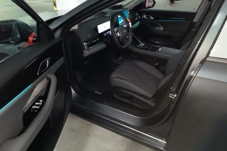 Used Geely Galaxy A7 2026 Model EM-i 235 km Starship Edition Driver Seat