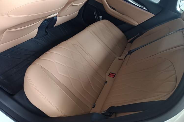Used Geely Galaxy A7 2026 Model EM-i 235 km Starship Edition Left Rear Seat