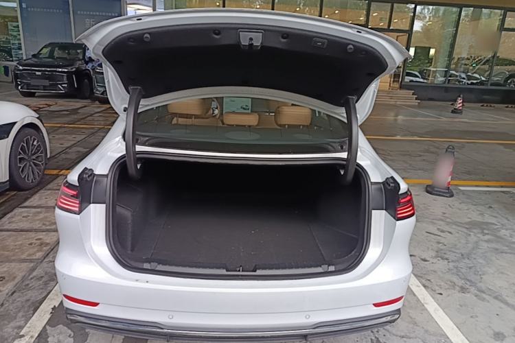 Used Geely Galaxy A7 2026 Model EM-i 235 km Starship Edition Trunk