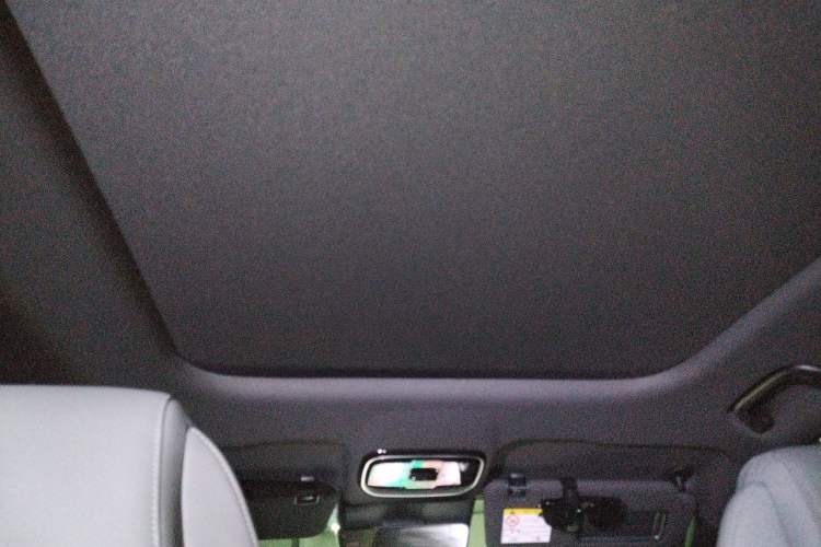 Used Geely Galaxy M7 2026 Model Yuanyoujia 225km Exploration+ Edition Headliner