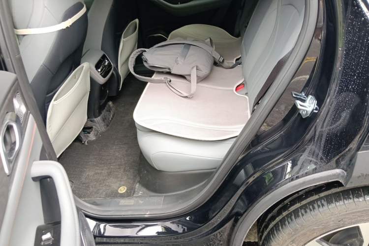 Used Geely Galaxy M7 2026 Model Yuanyoujia 225km Exploration+ Edition Left Rear Seat