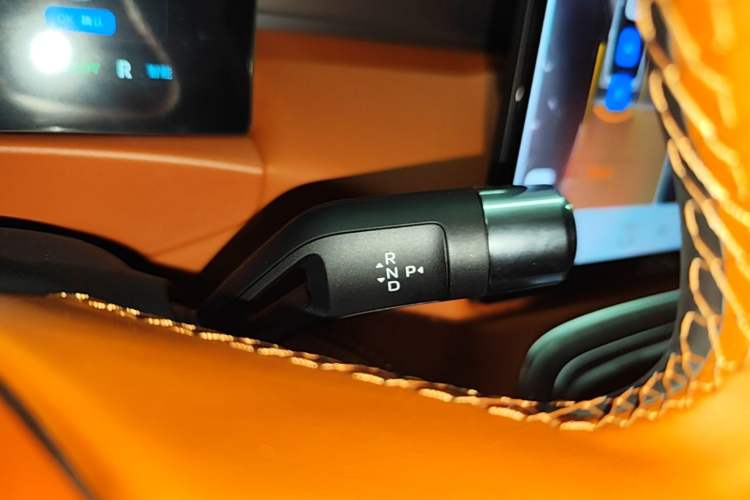 Used Geely Galaxy M7 2026 Model Yuanyoujia 225km Starship Edition Gear Lever