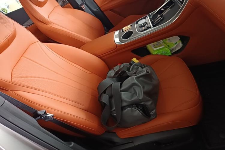 Used Geely Galaxy M7 2026 Model Yuanyoujia 225km Starship Edition Right Front Seat