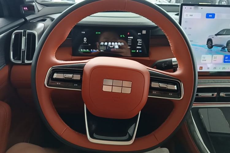 Used Geely Galaxy M7 2026 Model Yuanyoujia 225km Starship Edition Steering Wheel