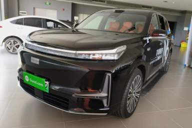 Used Geely Galaxy M9 2025 Model 210km Four-Wheel-Drive Leading Edition