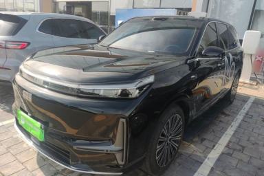 Used Geely Galaxy M9 2025 Model 210km Four-Wheel-Drive Leading Edition