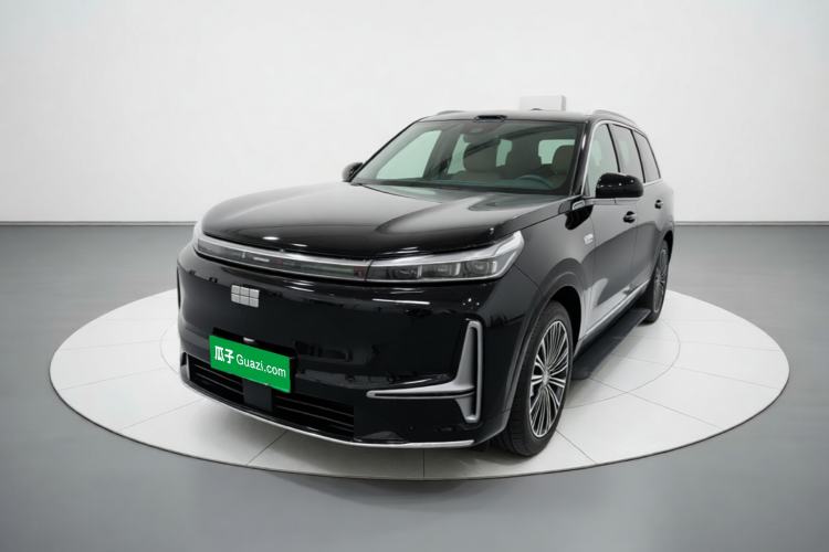 Geely Galaxy M9 2025 Model 210km Four-Wheel-Drive Leading Edition