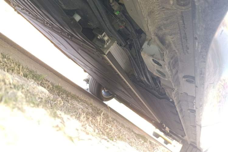 Used Geely Galaxy M9 2025 Model 230km Two-Wheel-Drive Exploration Edition Chassis Front Left