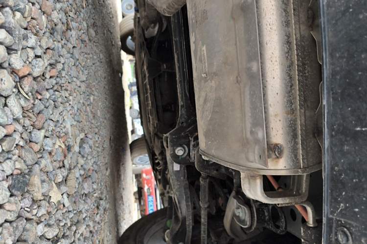 Used Geely Galaxy M9 2025 Model 230km Two-Wheel-Drive Exploration Edition Chassis Rear