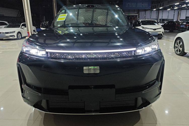 Used Geely Galaxy M9 2025 Model 210km Four-Wheel-Drive Leading Edition Exterior 1