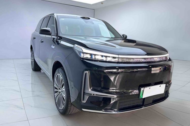 Used Geely Galaxy M9 2025 Model 210km Four-Wheel-Drive Leading Edition Exterior 2