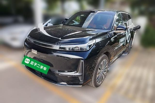 Used Geely Galaxy M9 2025 Model 210km Four-Wheel-Drive Leading Edition