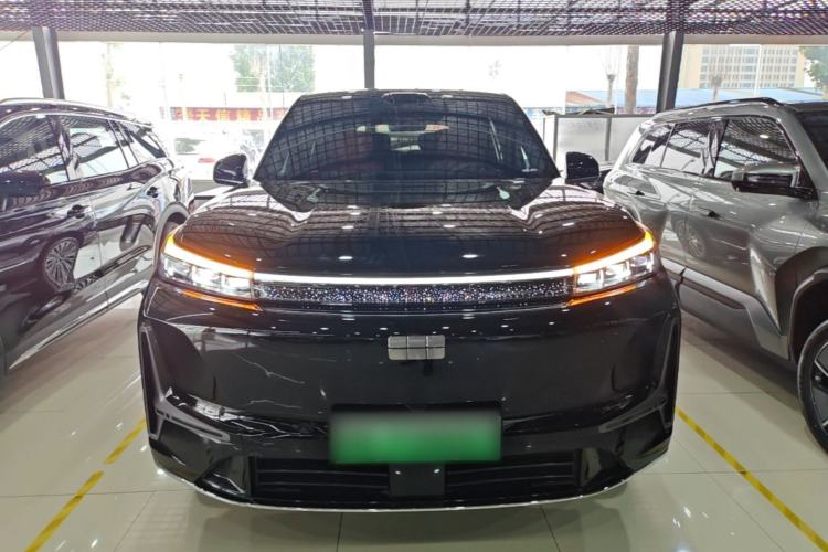 Used Geely Galaxy M9 2025 Model 210km Four-Wheel-Drive Leading Edition Front