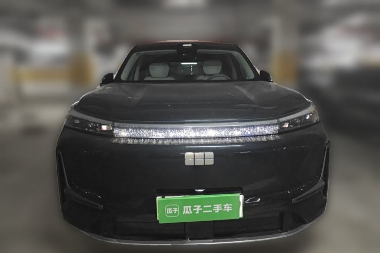 Used Geely Galaxy M9 2025 Model 210km Four-Wheel-Drive Leading Edition Front