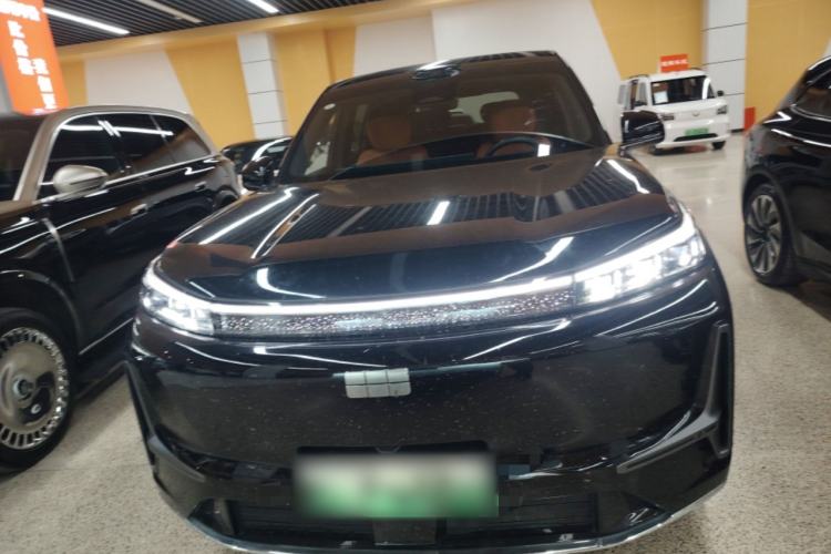 Used Geely Galaxy M9 2025 Model 210km Four-Wheel-Drive Leading Edition Front