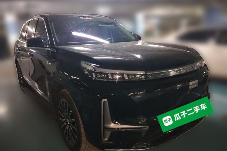 Used Geely Galaxy M9 2025 Model 230km Two-Wheel-Drive Exploration Edition Front Right 45 Deg