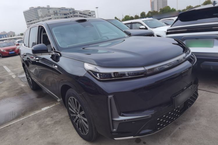 Used Geely Galaxy M9 2025 Model 230km Two-Wheel-Drive Exploration Edition Front Right 45 Deg