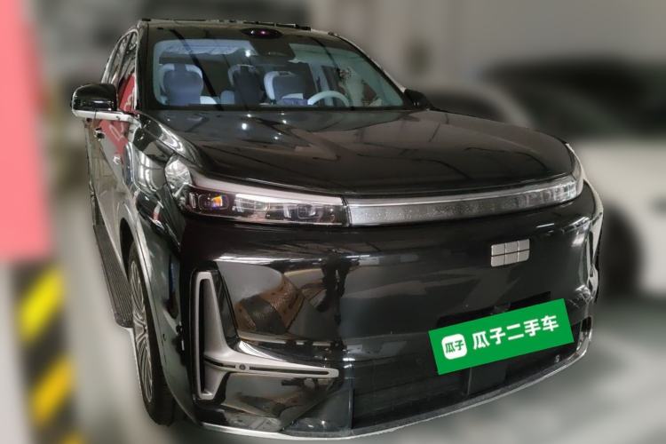 Used Geely Galaxy M9 2025 Model 210km Four-Wheel-Drive Leading Edition Front Right 45 Deg