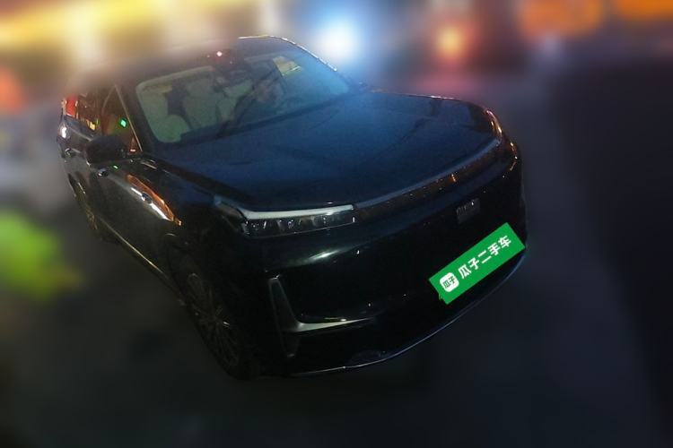 Used Geely Galaxy M9 2025 Model 230km Two-Wheel-Drive Long-Distance Edition Front Right 45 Deg