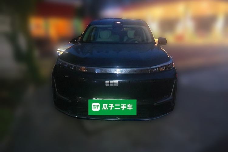 Used Geely Galaxy M9 2025 Model 230km Two-Wheel-Drive Long-Distance Edition Front