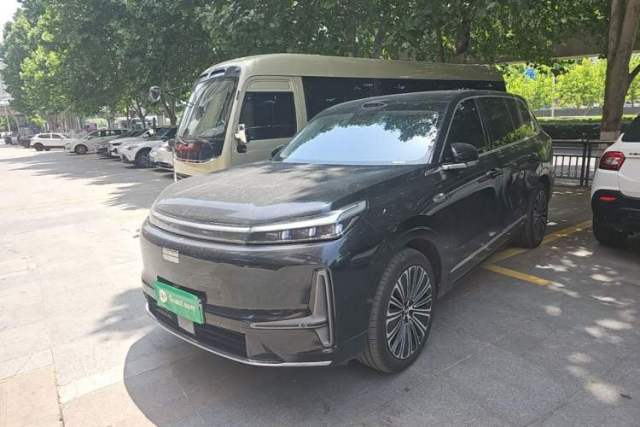 Used Geely Galaxy M9 2025 Model 210km Four-Wheel-Drive Leading Edition