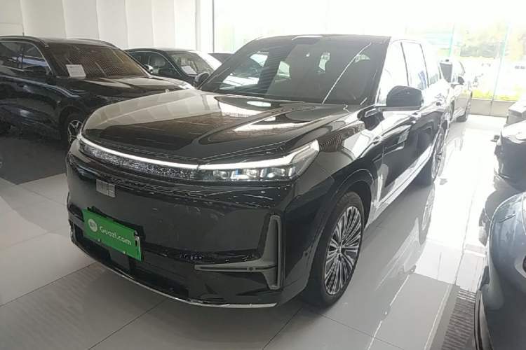Used Geely Galaxy M9 2025 Model 210km Four-Wheel-Drive Leading Edition Guazi used car, China used car export, Used car for sale, Used cars, Cheapest cars for sale