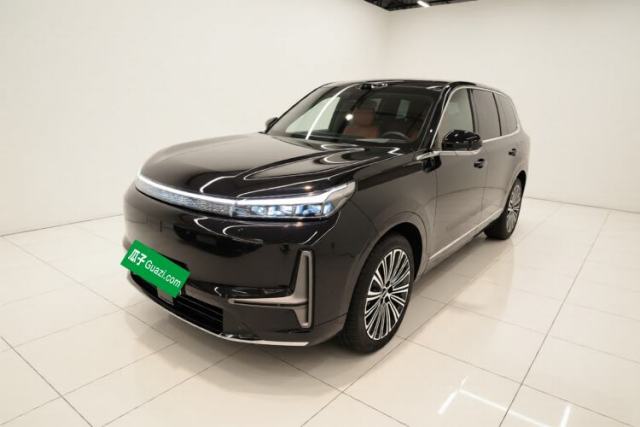 Used Geely Galaxy M9 2025 Model 210km Four-Wheel-Drive Leading Edition