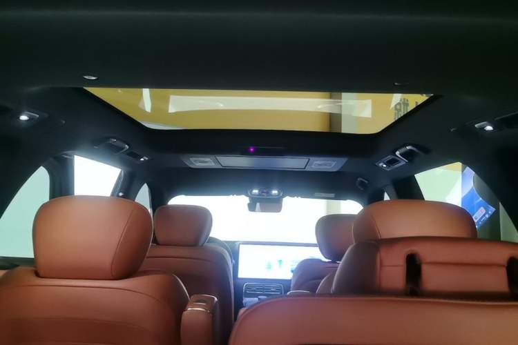 Used Geely Galaxy M9 2025 Model 210km Four-Wheel-Drive Leading Edition Headliner