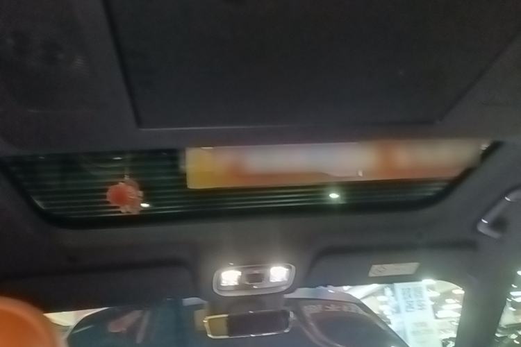 Used Geely Galaxy M9 2025 Model 210km Four-Wheel-Drive Leading Edition Headliner