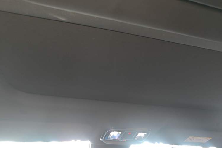 Used Geely Galaxy M9 2025 Model 210km Four-Wheel-Drive Leading Edition Headliner