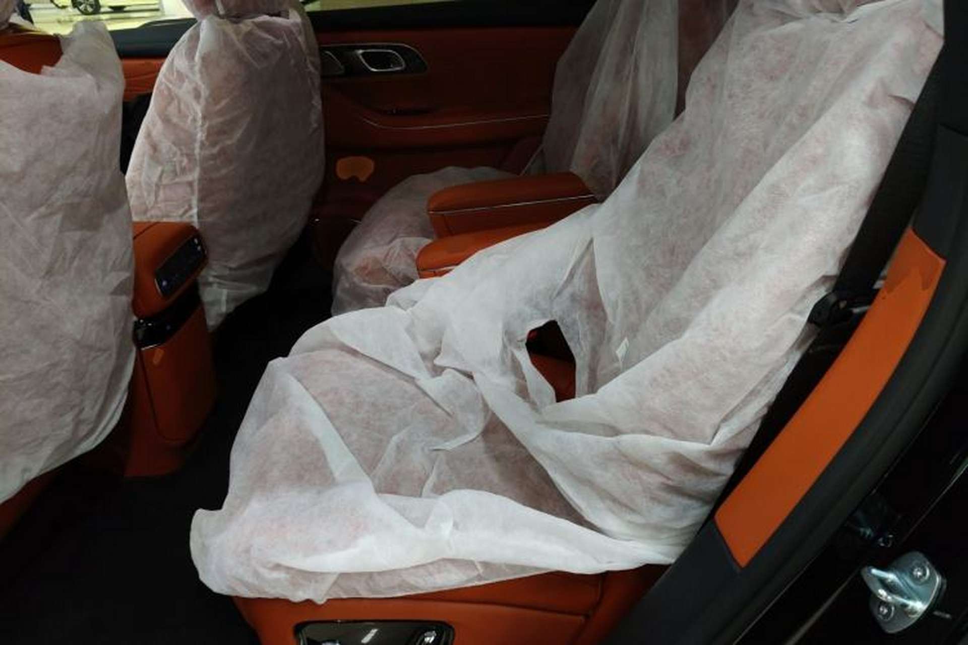 Used Geely Galaxy M9 2025 Model 230km Two-Wheel-Drive Exploration Edition Interior 4