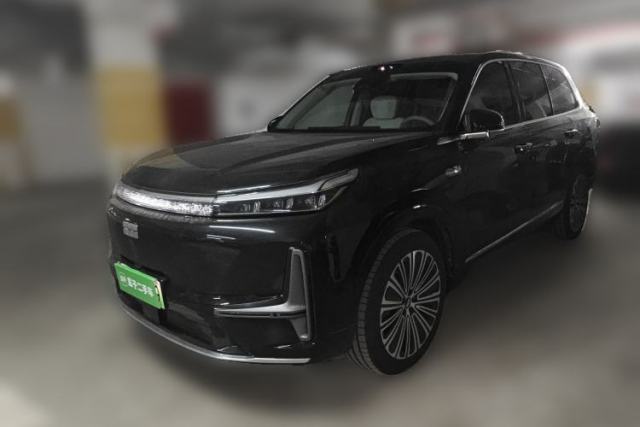 Used Geely Galaxy M9 2025 Model 210km Four-Wheel-Drive Leading Edition