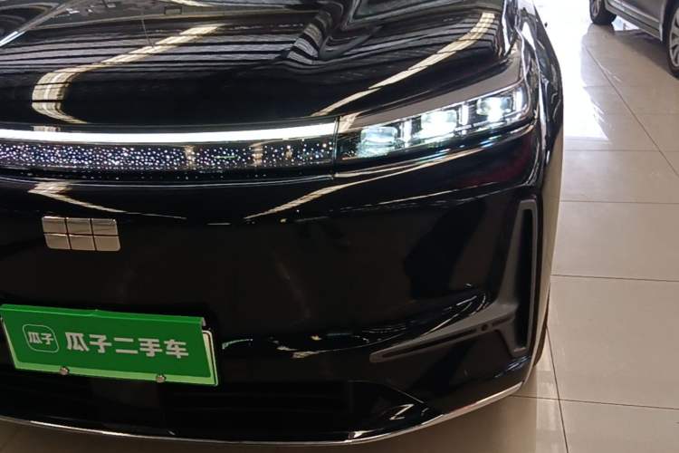 Used Geely Galaxy M9 2025 Model 210km Four-Wheel-Drive Leading Edition Left Front Headlight