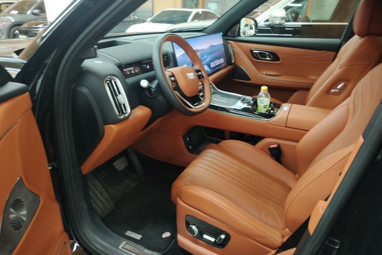Used Geely Galaxy M9 2025 Model 210km Four-Wheel-Drive Leading Edition Left Front Seat