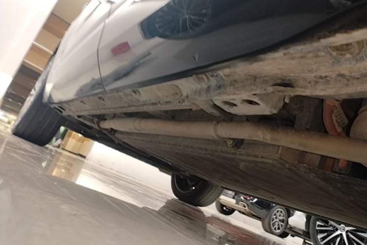 Used Geely Galaxy M9 2025 Model 210km Four-Wheel-Drive Leading Edition Left Side Sill