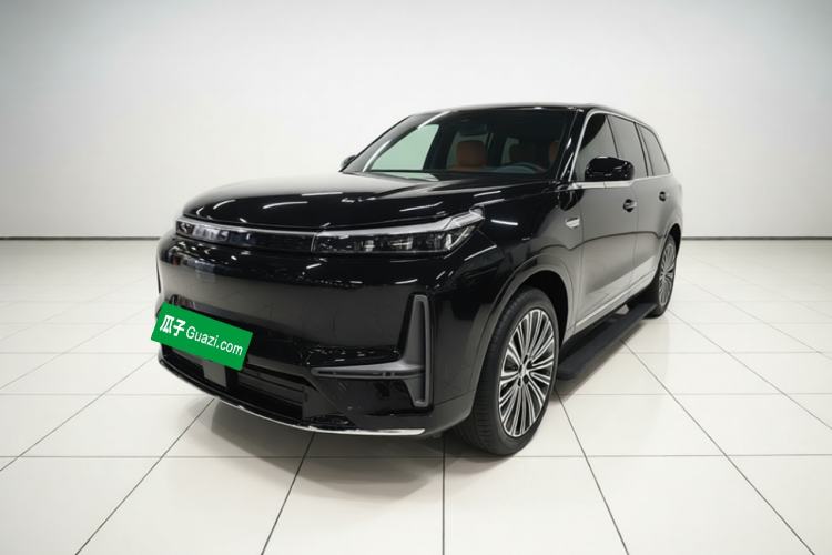 Geely Galaxy M9 2025 Model 210km Four-Wheel-Drive Leading Edition