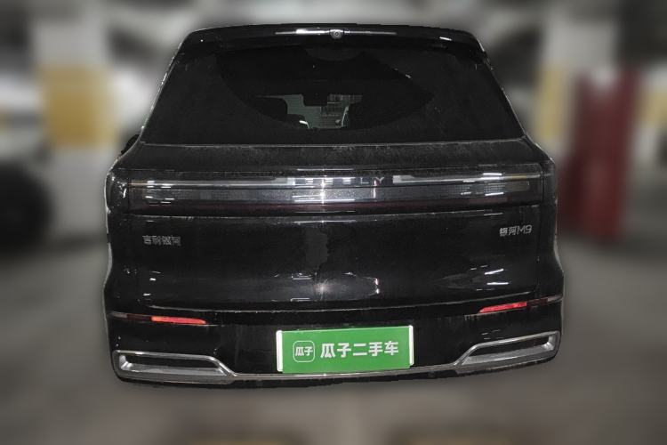 Used Geely Galaxy M9 2025 Model 210km Four-Wheel-Drive Leading Edition Rear