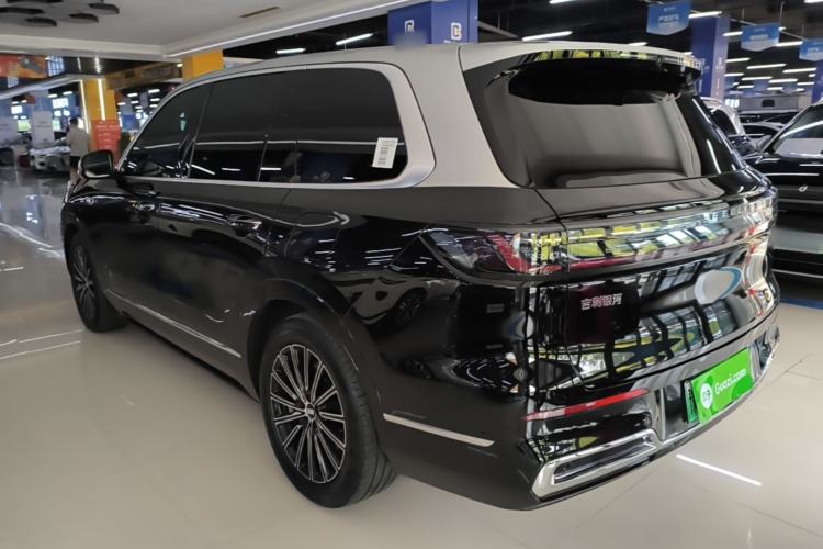 Used Geely Galaxy M9 2025 Model 230km Two-Wheel-Drive Exploration Edition Rear Left 45 Deg