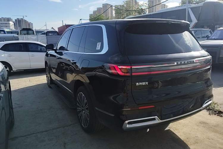 Used Geely Galaxy M9 2025 Model 210km Four-Wheel-Drive Leading Edition Rear Left 45 Deg