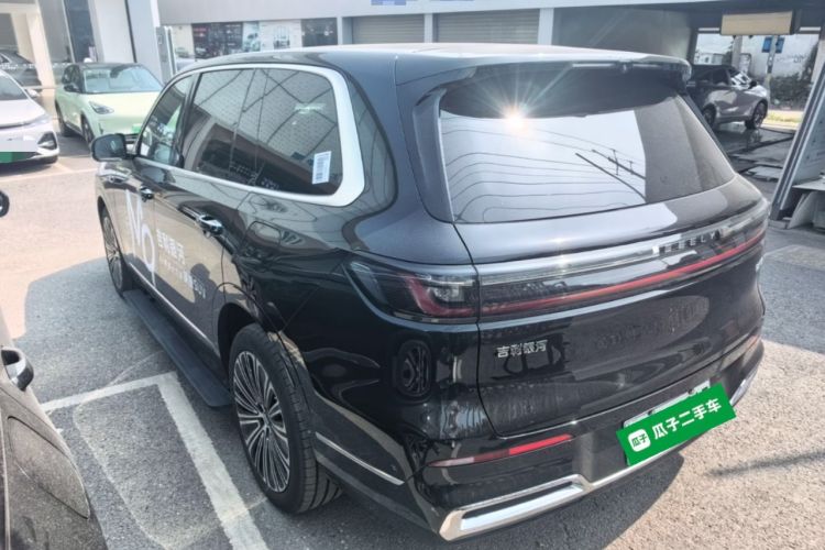 Used Geely Galaxy M9 2025 Model 210km Four-Wheel-Drive Leading Edition Rear Left 45 Deg