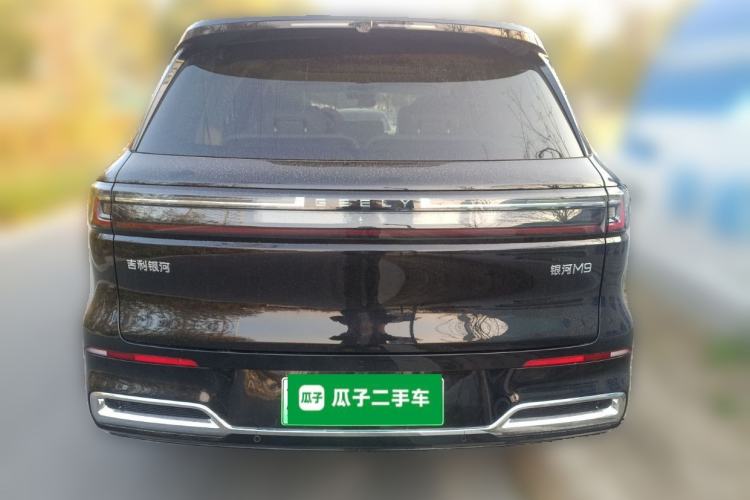 Used Geely Galaxy M9 2025 Model 230km Two-Wheel-Drive Exploration Edition Rear