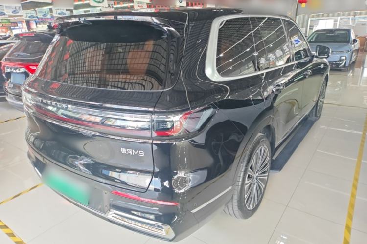 Used Geely Galaxy M9 2025 Model 210km Four-Wheel-Drive Leading Edition Rear Right 45 Deg
