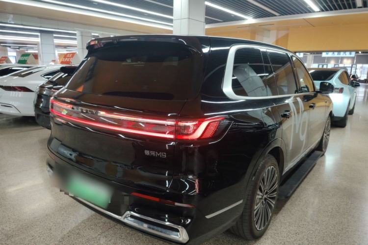 Used Geely Galaxy M9 2025 Model 210km Four-Wheel-Drive Leading Edition Rear Right 45 Deg