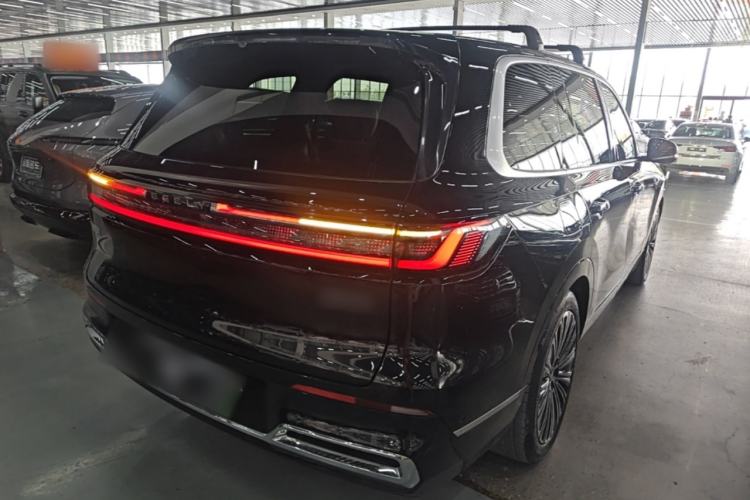 Used Geely Galaxy M9 2025 Model 210km Four-Wheel-Drive Leading Edition Rear Right 45 Deg