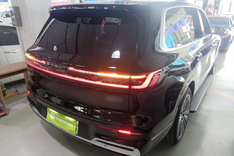 Used Geely Galaxy M9 2025 Model 210km Four-Wheel-Drive Leading Edition Rear Right 45 Deg