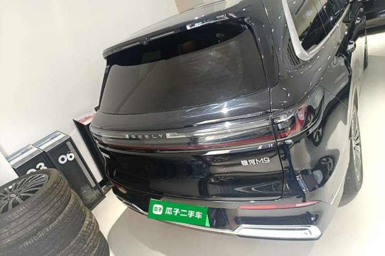 Used Geely Galaxy M9 2025 Model 210km Four-Wheel-Drive Leading Edition Rear