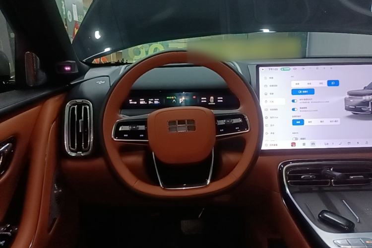 Used Geely Galaxy M9 2025 Model 210km Four-Wheel-Drive Leading Edition Steering Wheel