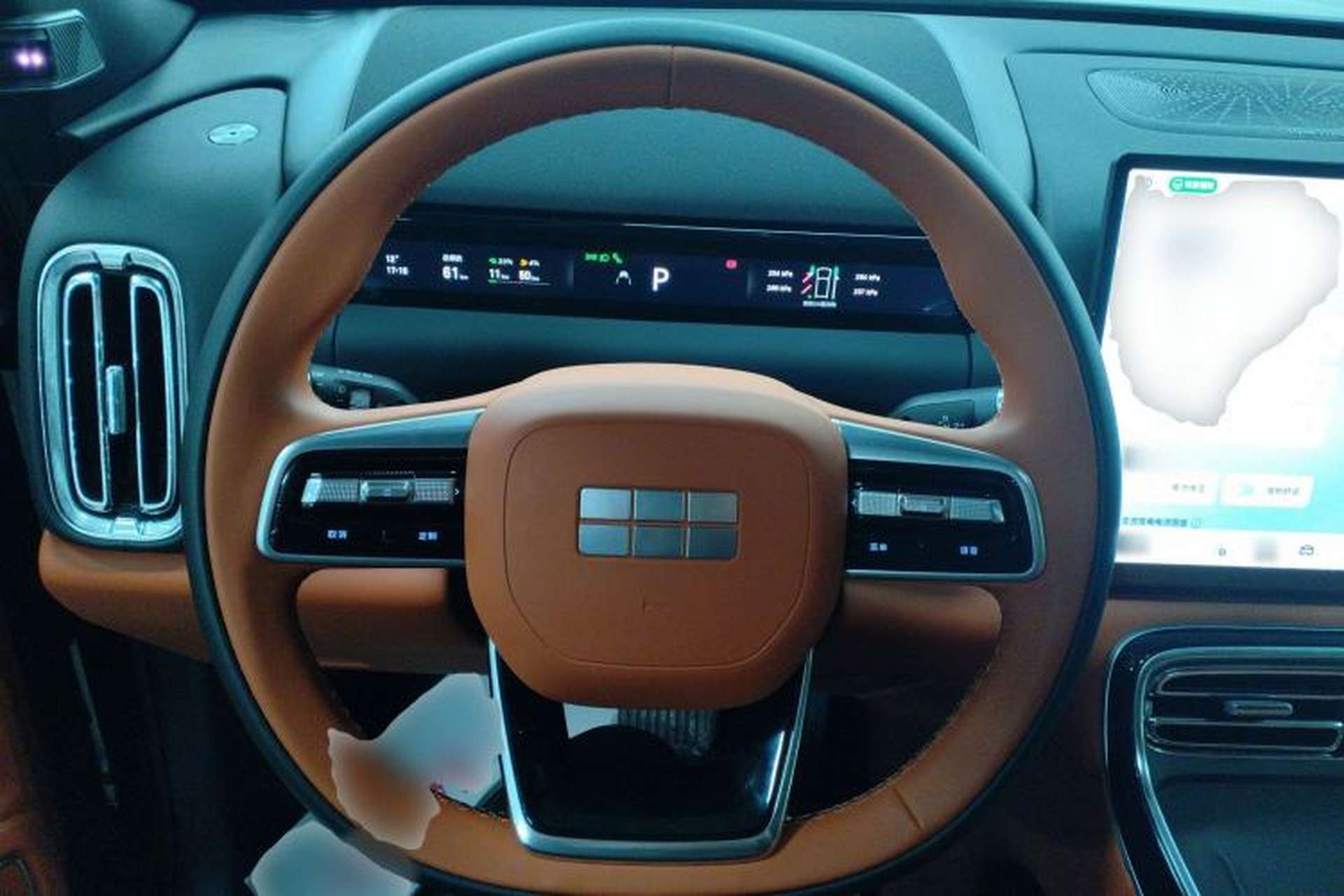 Used Geely Galaxy M9 2025 Model 100km Two-Wheel-Drive Smart Navigation Edition Steering Wheel